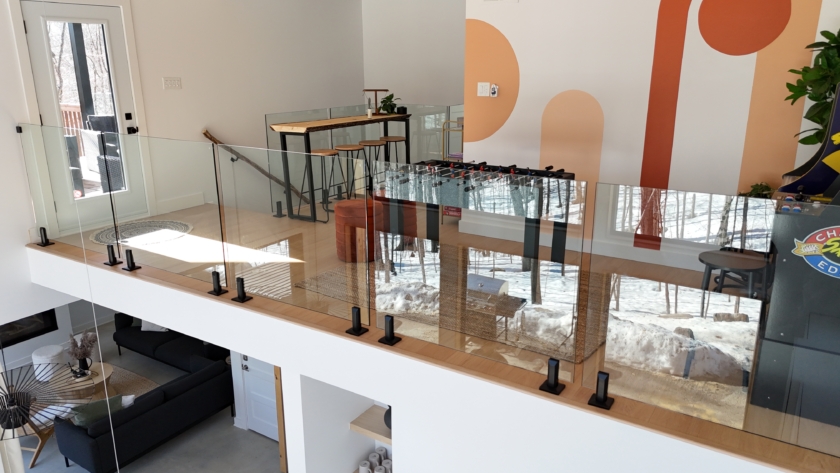 Garde-corps intérieur en verre trempé